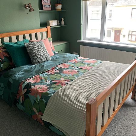 La Brisa-Fully Refurbished, Perfect Local Villa Portrush Buitenkant foto