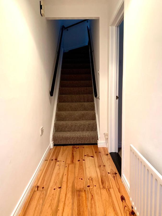 La Brisa-Fully Refurbished, Perfect Local Villa Portrush Buitenkant foto