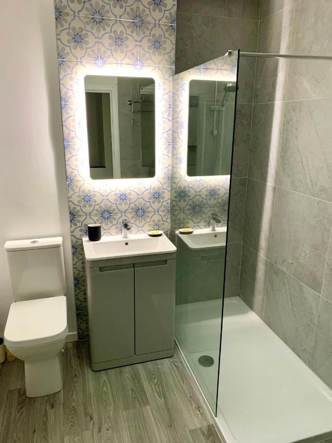 La Brisa-Fully Refurbished, Perfect Local Villa Portrush Buitenkant foto