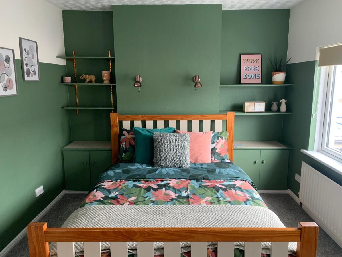 La Brisa-Fully Refurbished, Perfect Local Villa Portrush Buitenkant foto